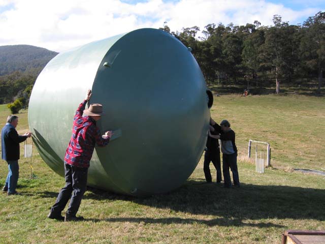 156-5679_IMG